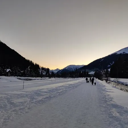 Appartamento 2,5 Zi Dischma 20 Tinzenblick